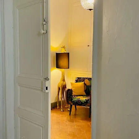 'vieux Port' 102 M2 Standing, Clim, Garage Apartment