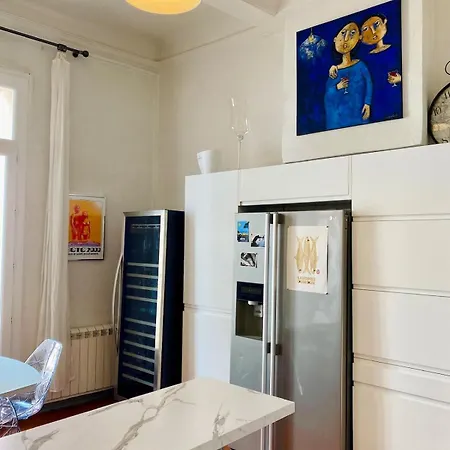 'vieux Port' 102 M2 Standing, Clim, Garage Sete