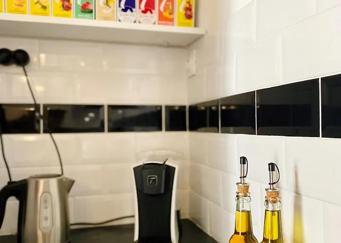 Apartamento 'vieux Port' 102 M2 Standing, Clim, Garage *